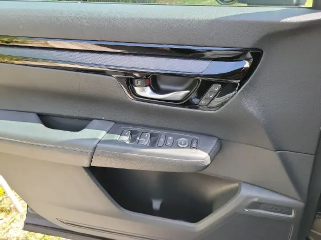 2024 Honda CR-V - $27,990