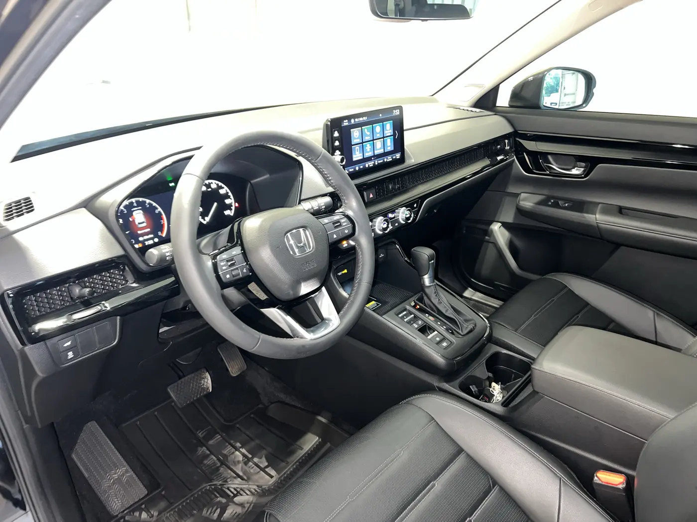 2025 Honda CR-V - $32,680