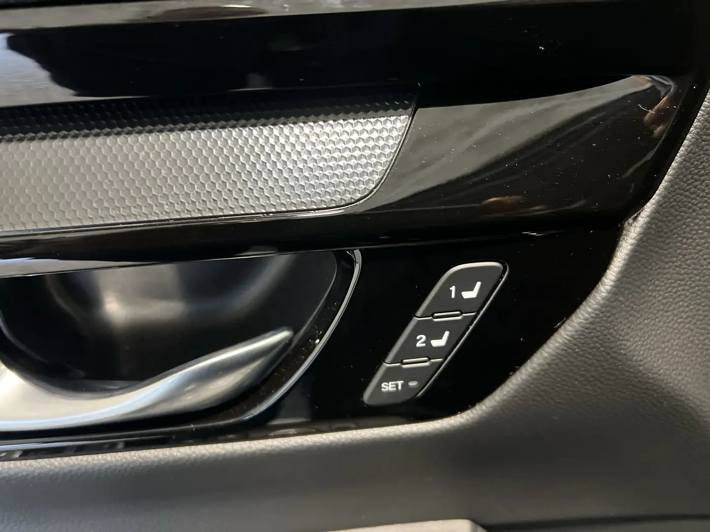 2025 Honda CR-V - $32,680