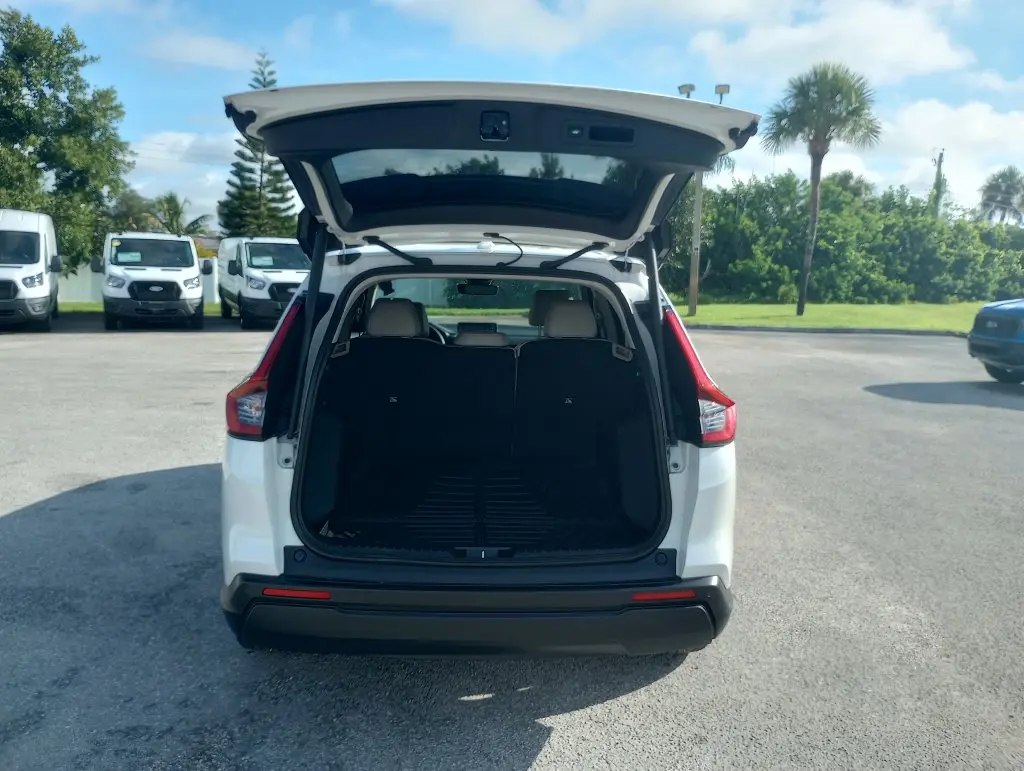 2026 Honda CR-V - $32,352