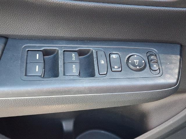 2025 Honda CR-V - $28,598