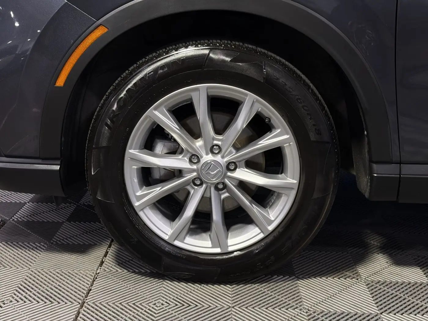 2025 Honda CR-V - $26,000