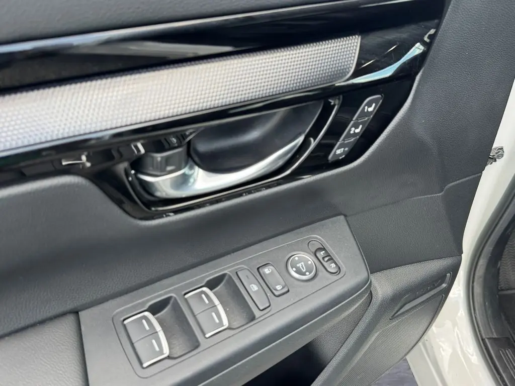 2026 Honda CR-V - $33,900