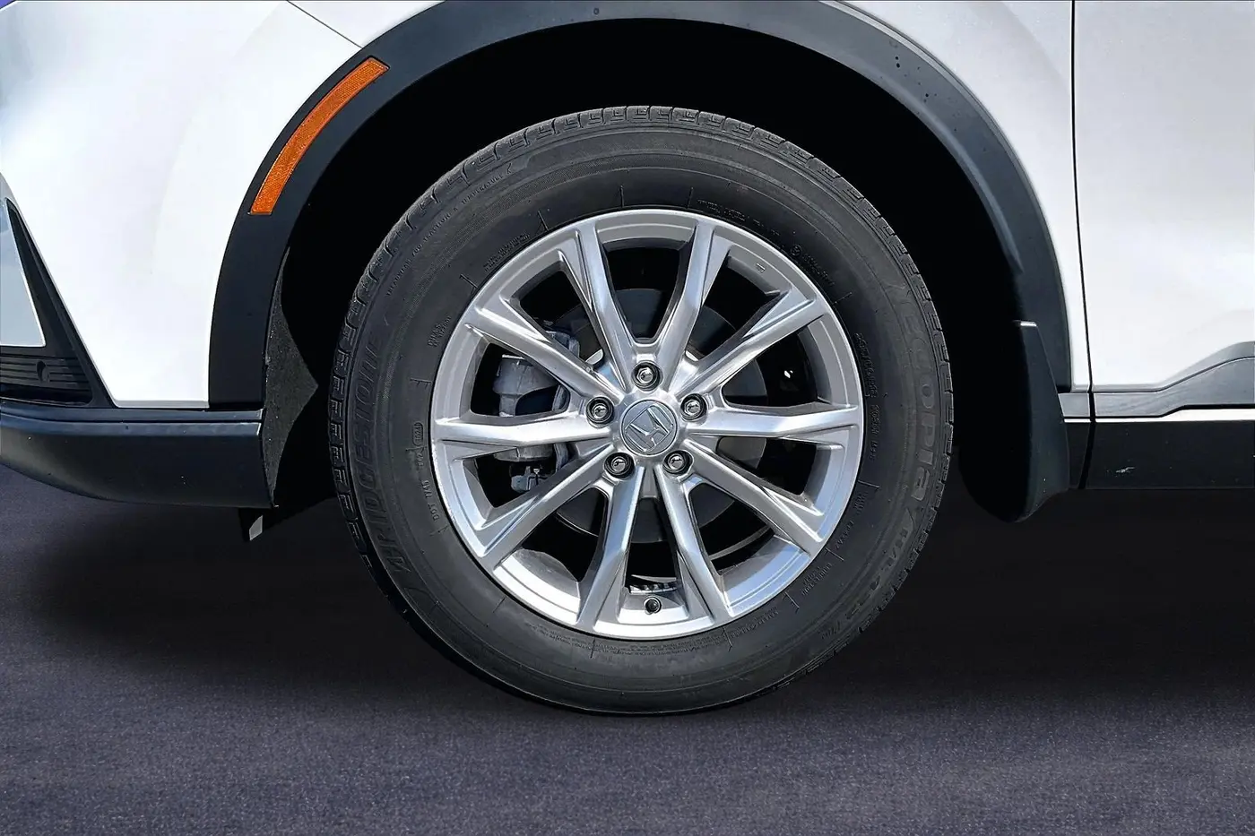 2024 Honda CR-V - $33,800