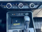 2023 CR-V Hybrid Thumbnail 16