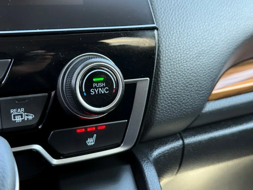 2021 Honda CR-V - $24,996