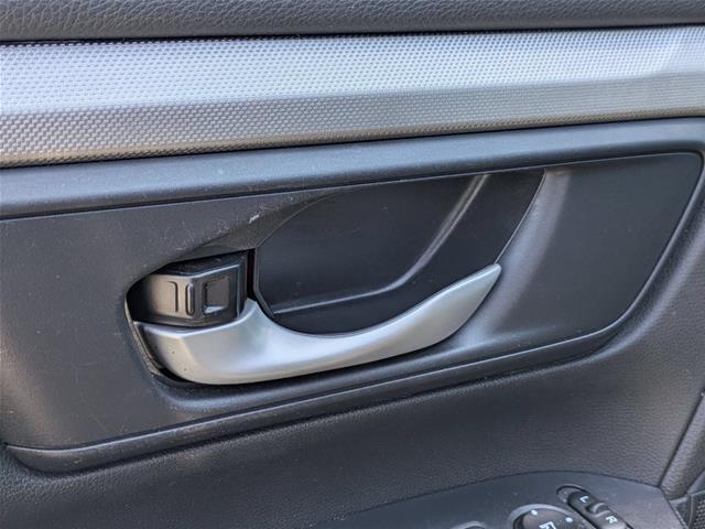 2019 Honda CR-V - $18,995
