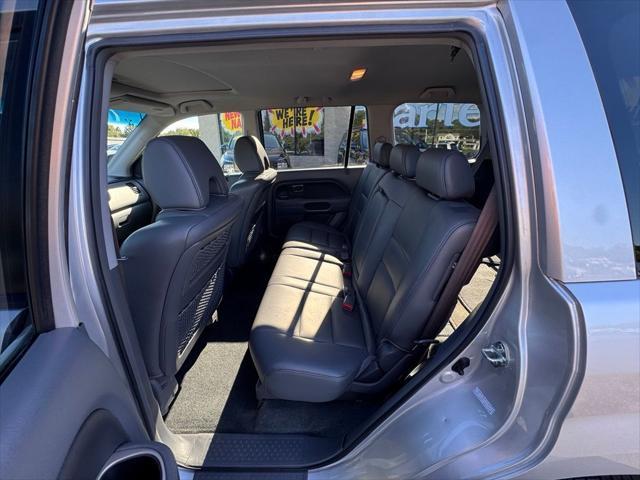 2007 Honda Pilot - $9,997