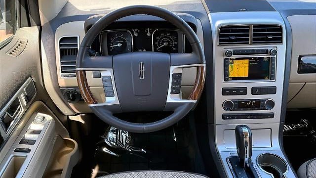 2010 Lincoln MKX Base