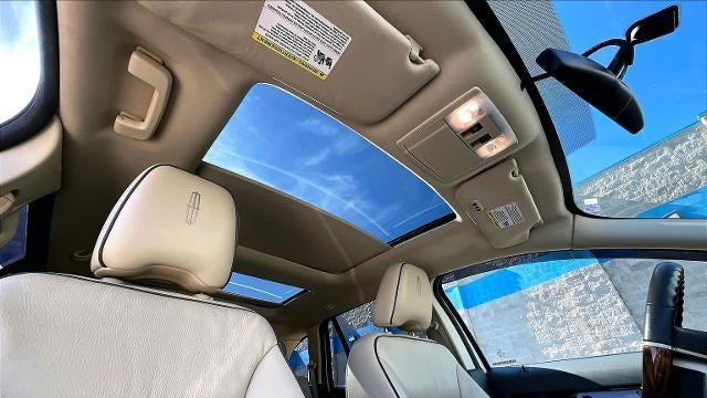 2010 Lincoln MKX Base