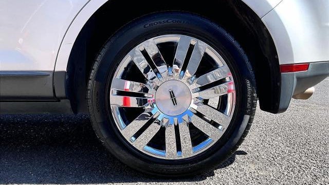 2010 Lincoln MKX Base
