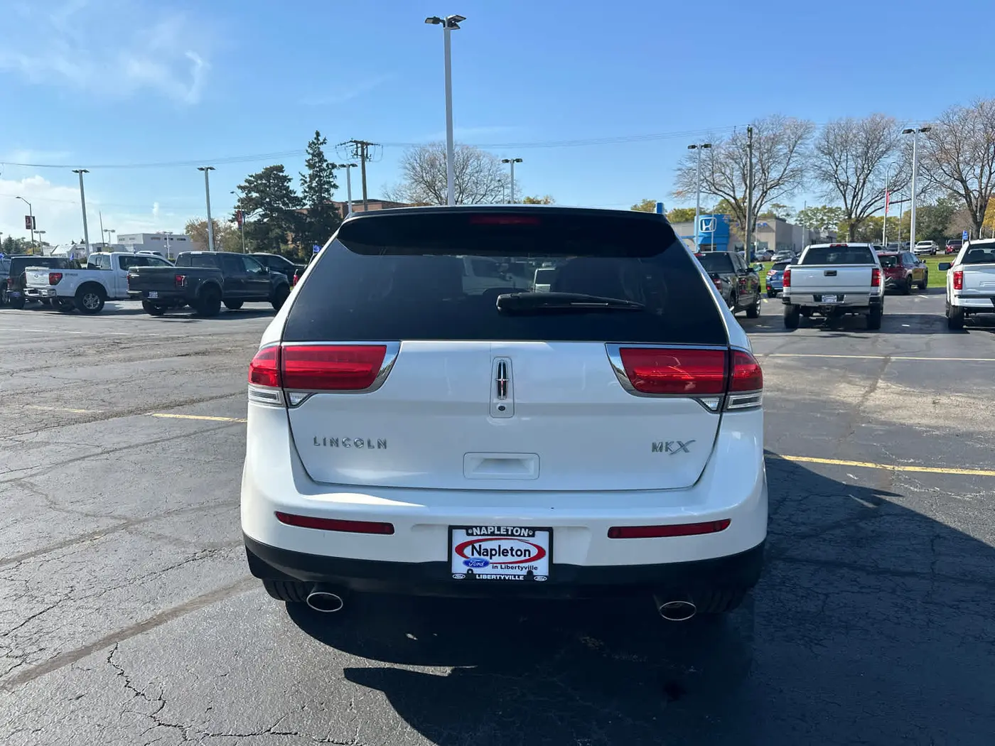 2013 Lincoln MKX - $8,990