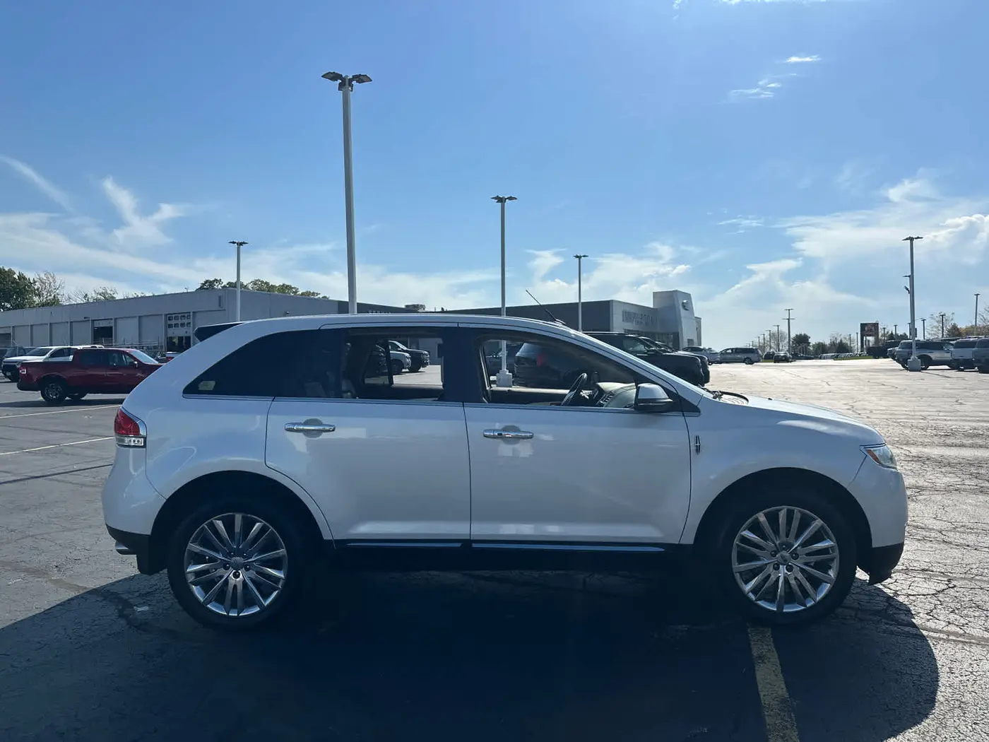 2013 Lincoln MKX - $8,990