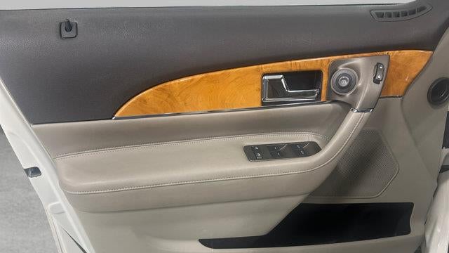 2012 Lincoln MKX Base