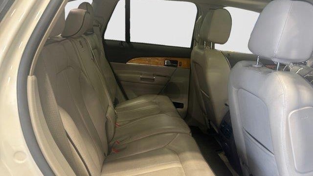 2012 Lincoln MKX Base