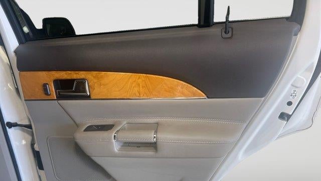2012 Lincoln MKX Base