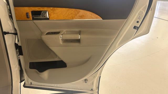 2012 Lincoln MKX Base