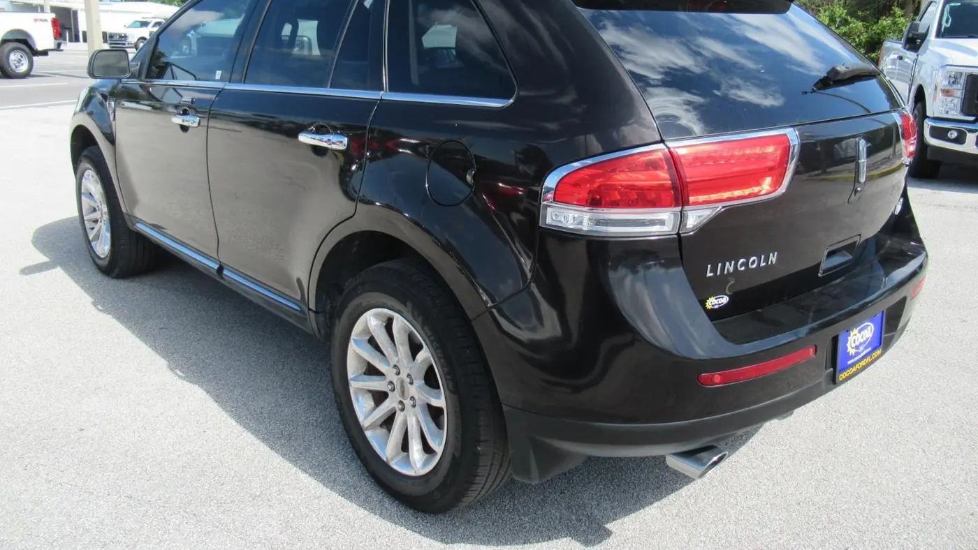 2013 Lincoln MKX Base