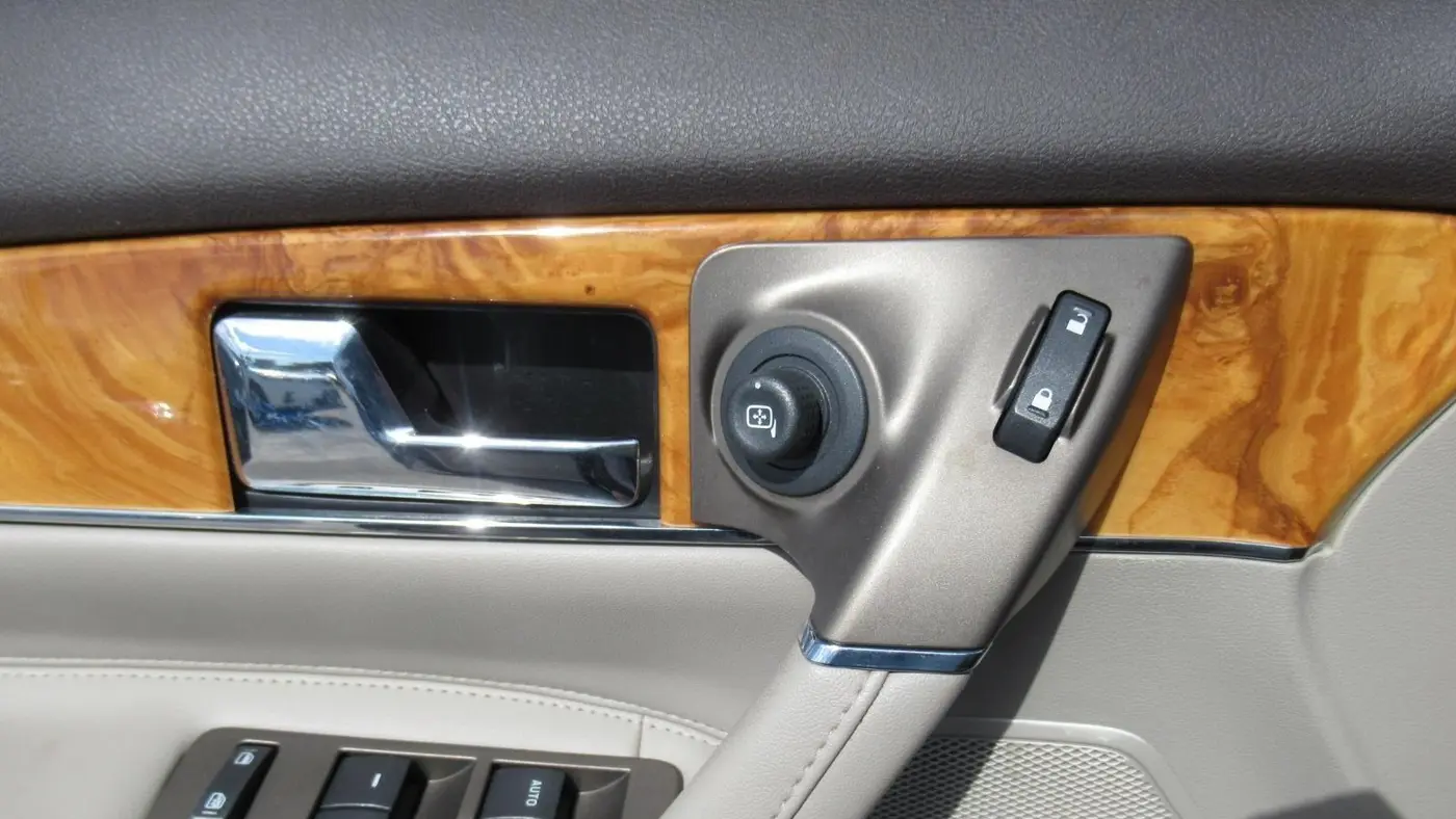 2013 Lincoln MKX Base
