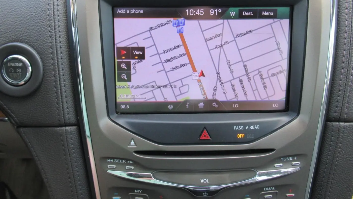 2013 Lincoln MKX Base
