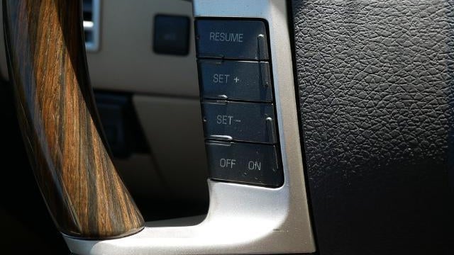 2010 Lincoln MKX Base