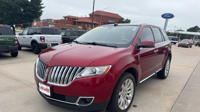 2013 Lincoln MKX Base
