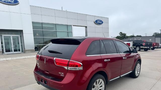 2013 Lincoln MKX Base
