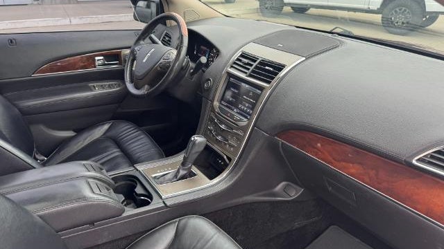 2013 Lincoln MKX Base