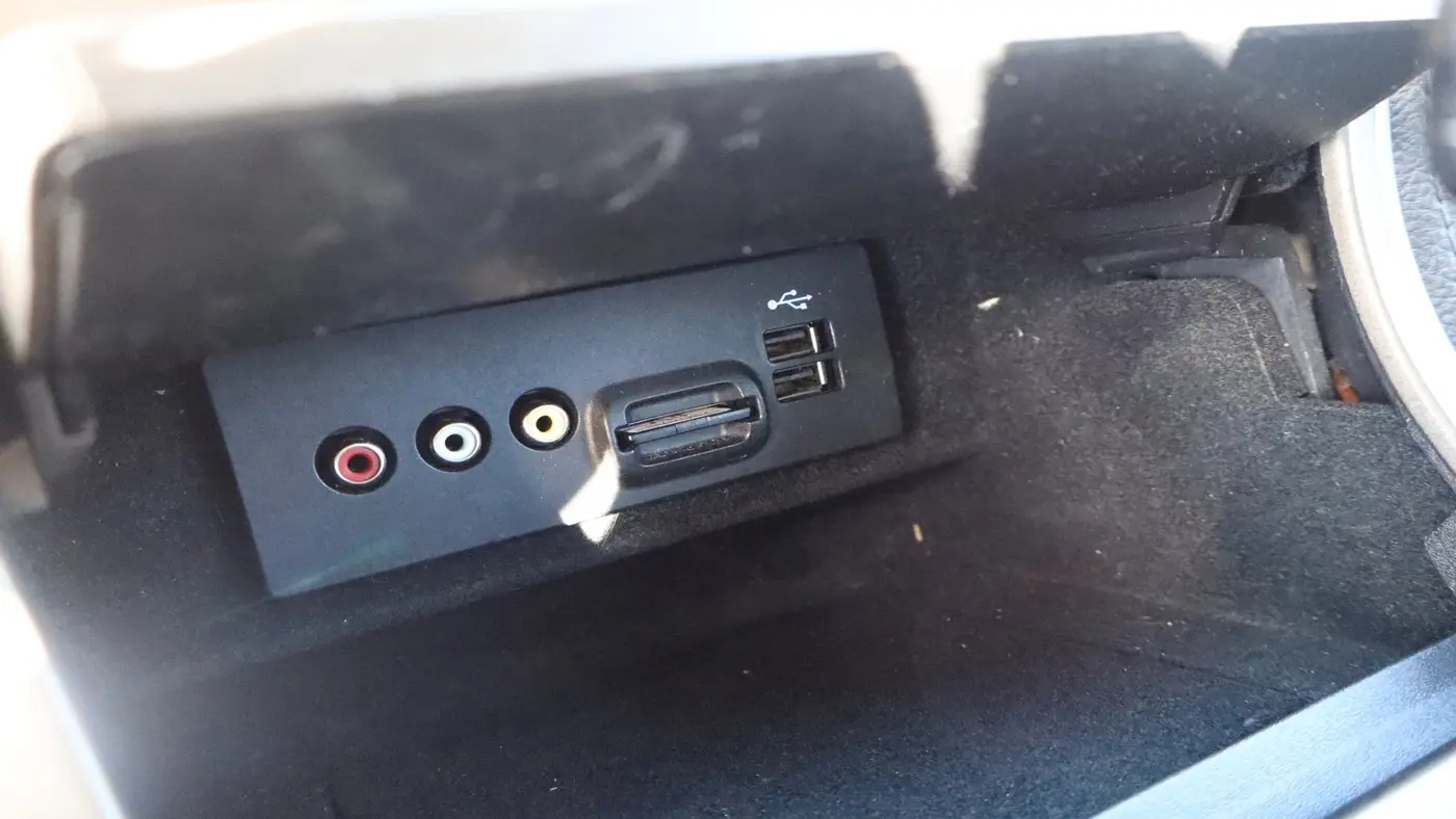 2013 Lincoln MKX Base