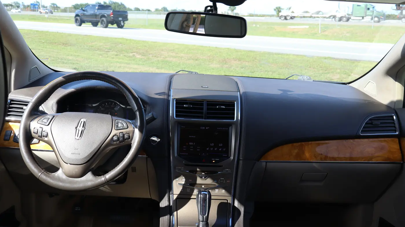 2013 Lincoln MKX Base