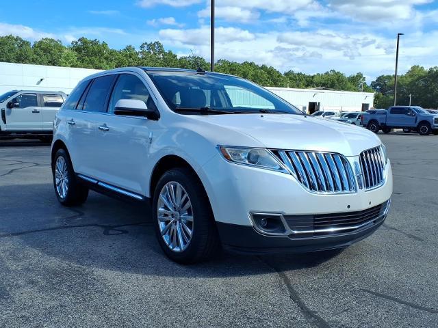 2013 Lincoln MKX Base — photo 1 of 12