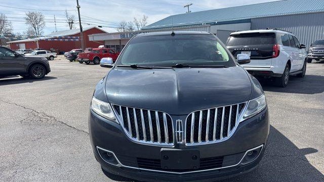 2013 Lincoln MKX Base