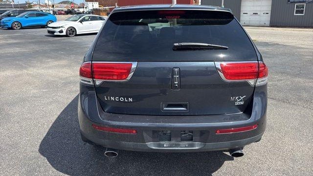 2013 Lincoln MKX Base