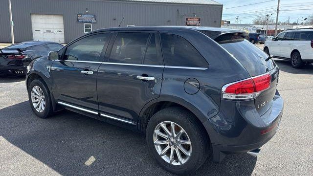 2013 Lincoln MKX Base