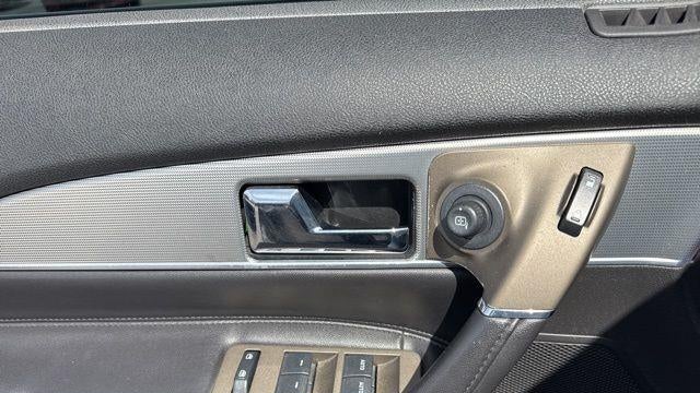 2013 Lincoln MKX Base