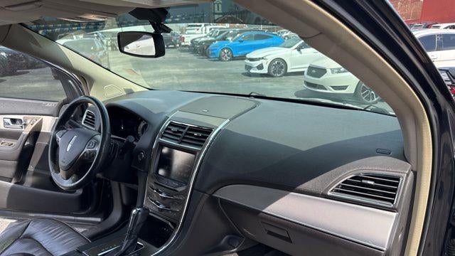 2013 Lincoln MKX Base