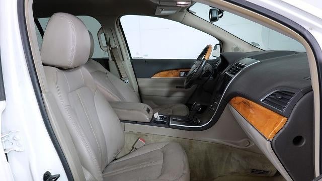 2013 Lincoln MKX Base