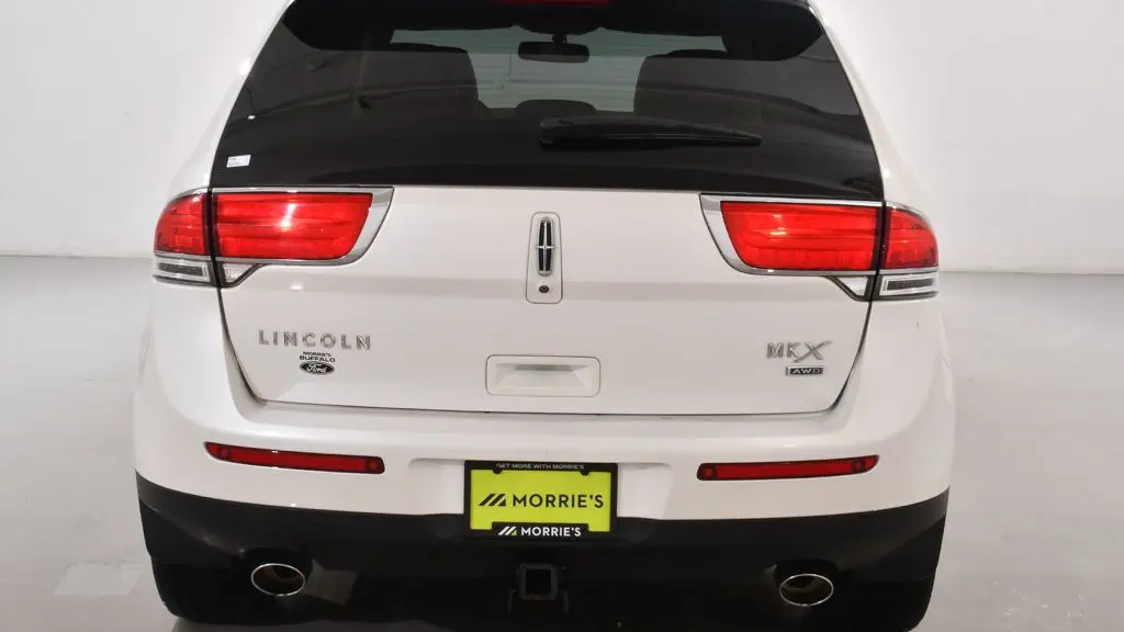 2015 Lincoln MKX Base