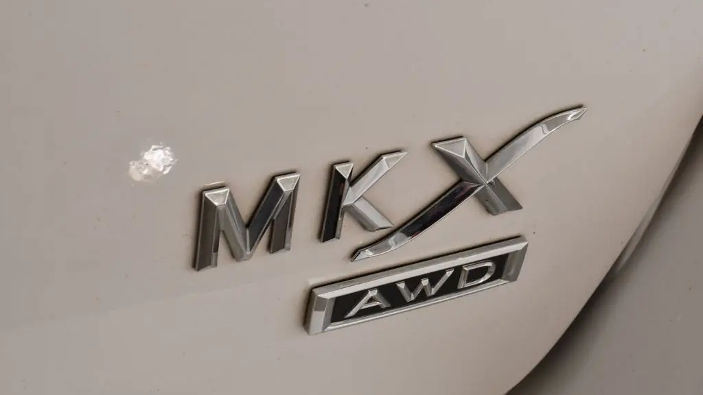 2015 Lincoln MKX Base