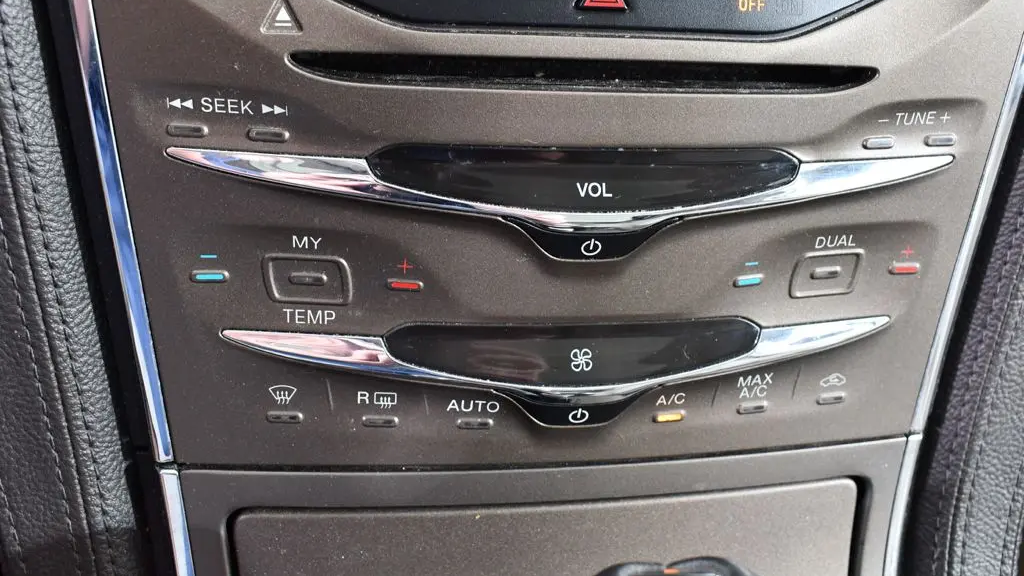 2015 Lincoln MKX Base