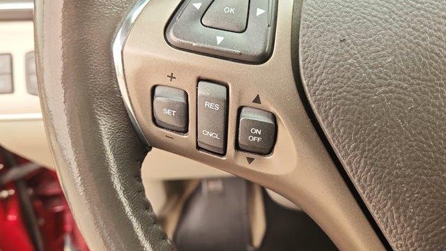 2013 Lincoln MKX Base