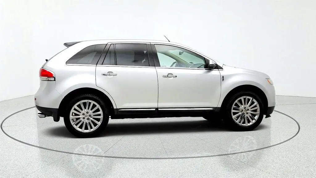 2013 Lincoln MKX - $7,995
