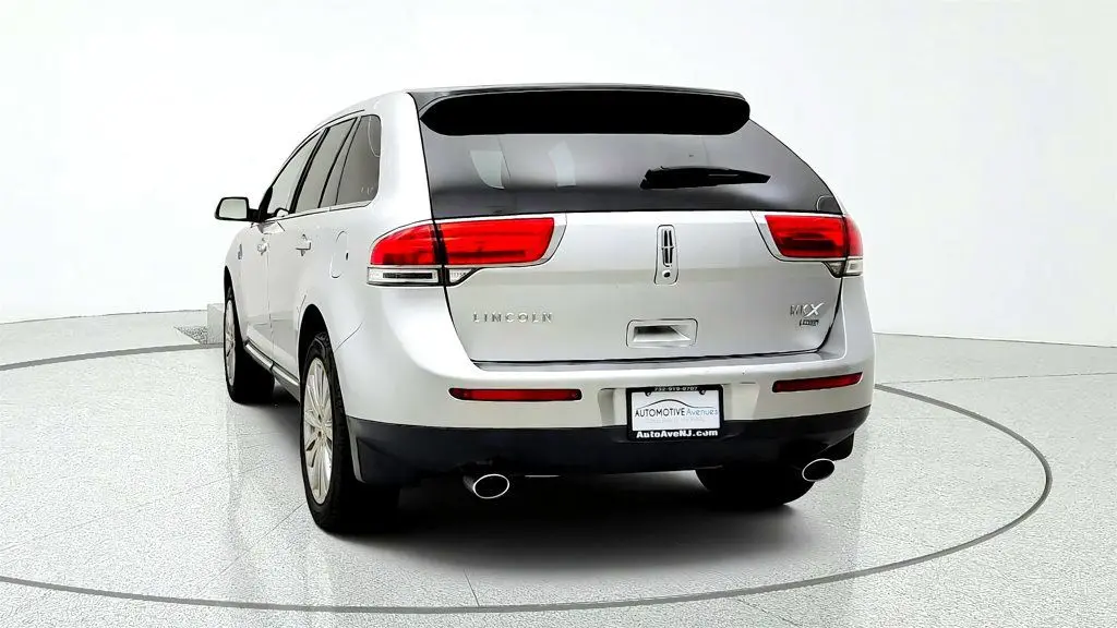 2013 Lincoln MKX - $7,995