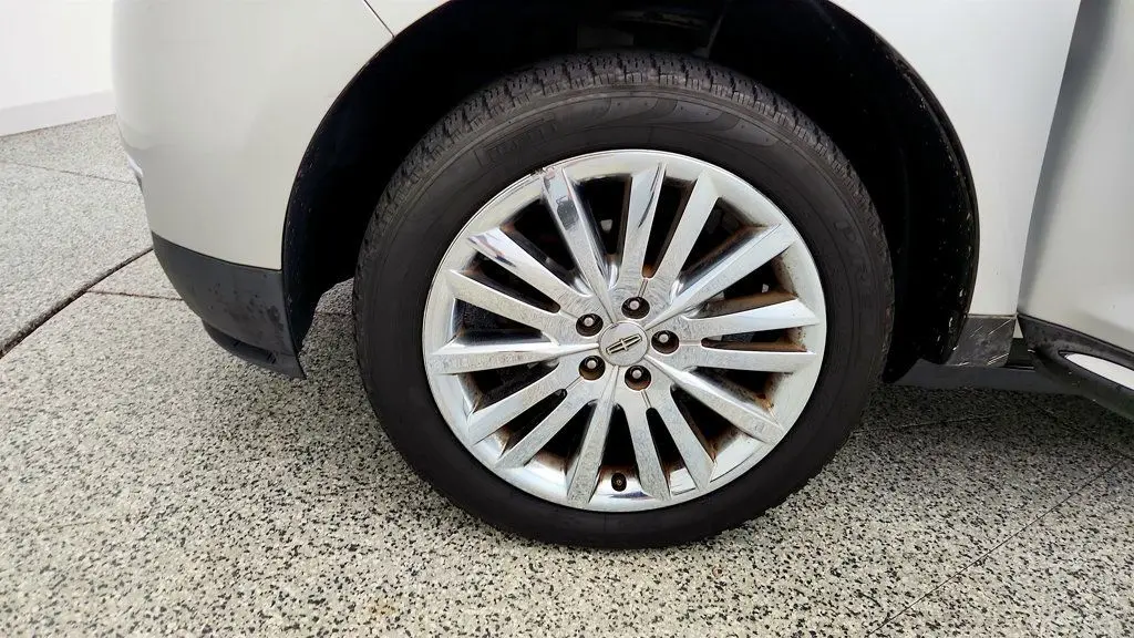 2013 Lincoln MKX - $7,995