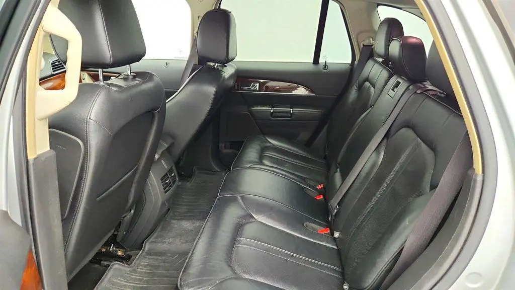 2013 Lincoln MKX - $7,995