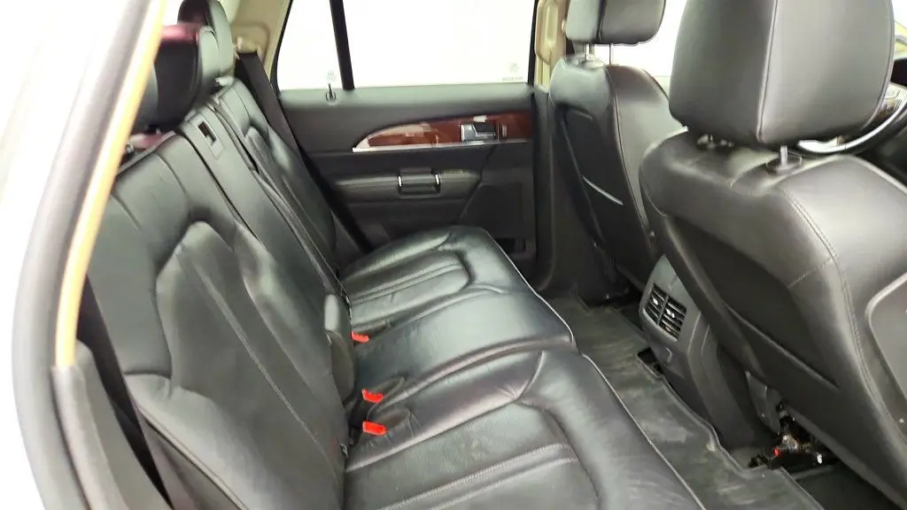 2013 Lincoln MKX - $7,995