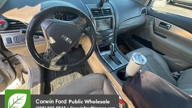 2013 Lincoln MKX Base