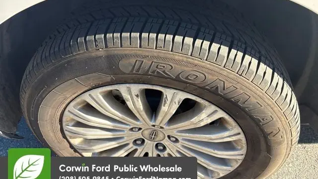 2013 Lincoln MKX Base