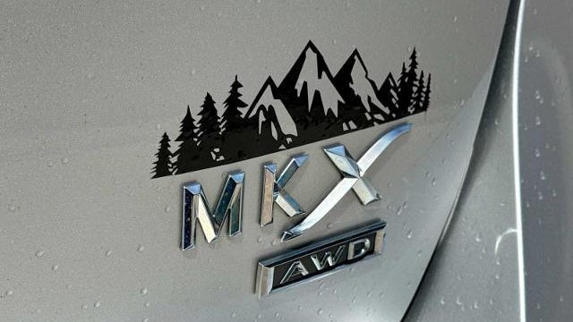 2013 Lincoln MKX Base