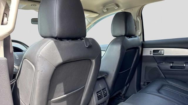 2013 Lincoln MKX Base